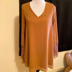 SEXY MINI DRESS W/VELVET RIBBON TIE CUT OUT BACK